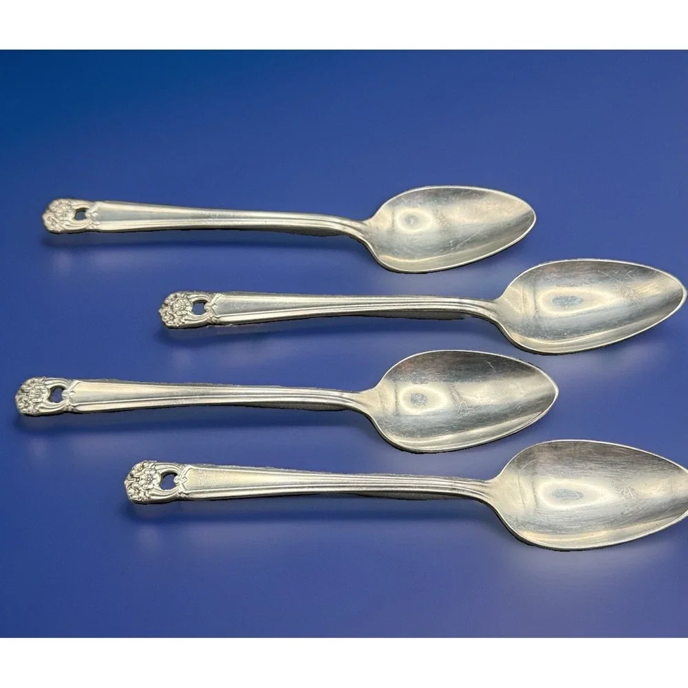 VTG 1847 Rogers Bros ETERNALLY YOURS Teaspoon Spoons Silverplate 6